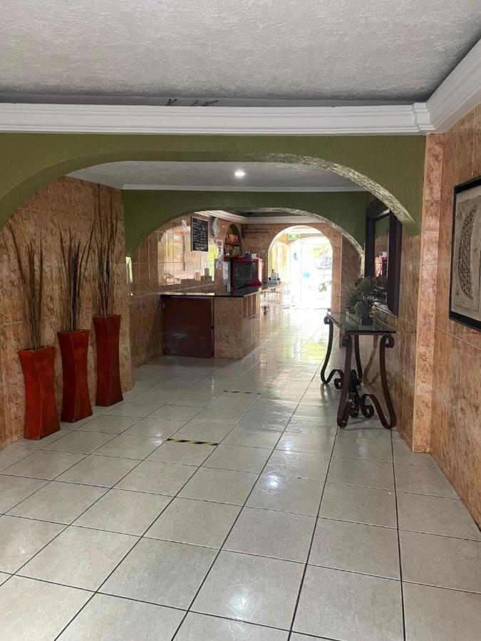 Hotel Vigo Guadalajara Zewnętrze zdjęcie