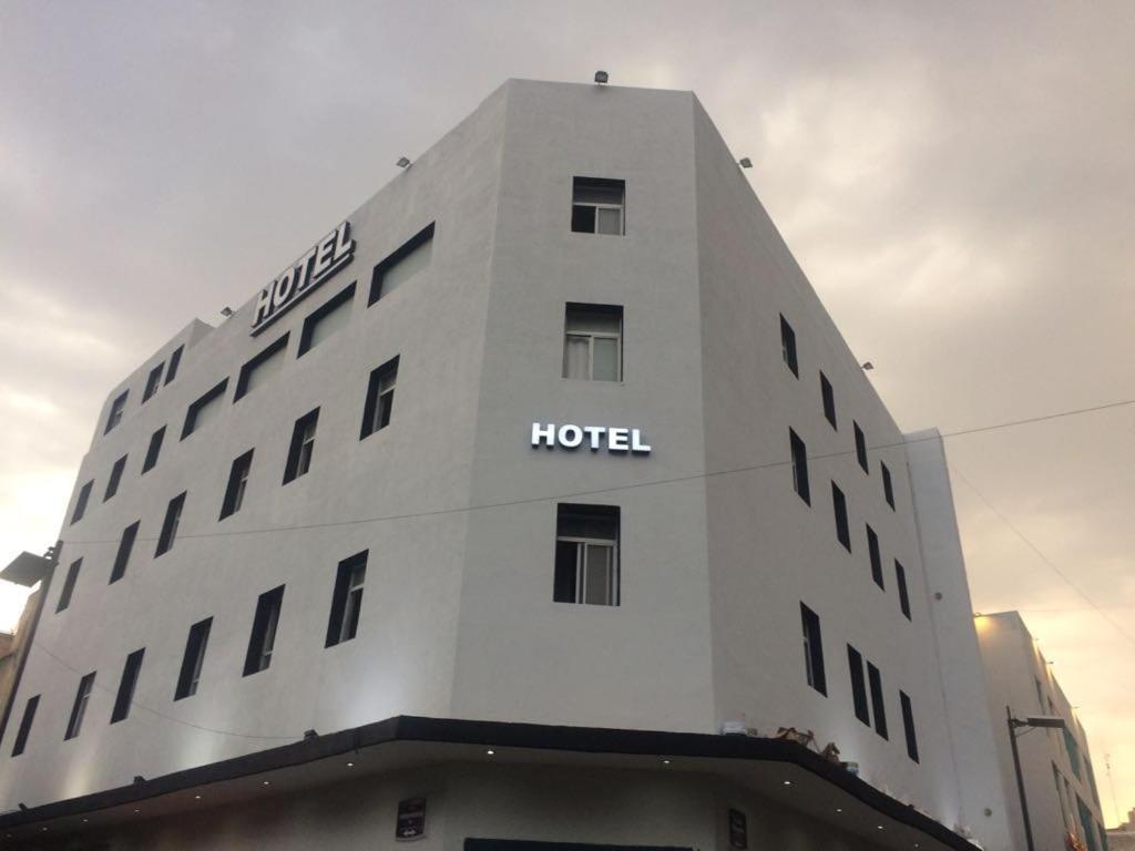 Hotel Vigo Guadalajara Zewnętrze zdjęcie