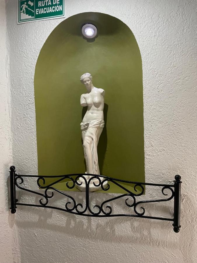 Hotel Vigo Guadalajara Zewnętrze zdjęcie